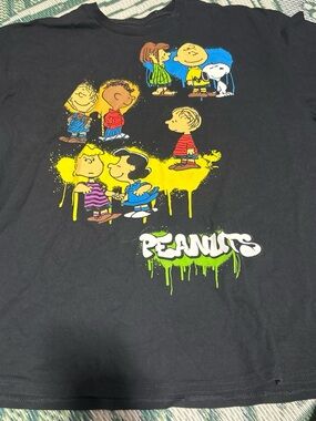 Hybrid & company Black Peanuts Tee with Yellow & Green Drip Graphic